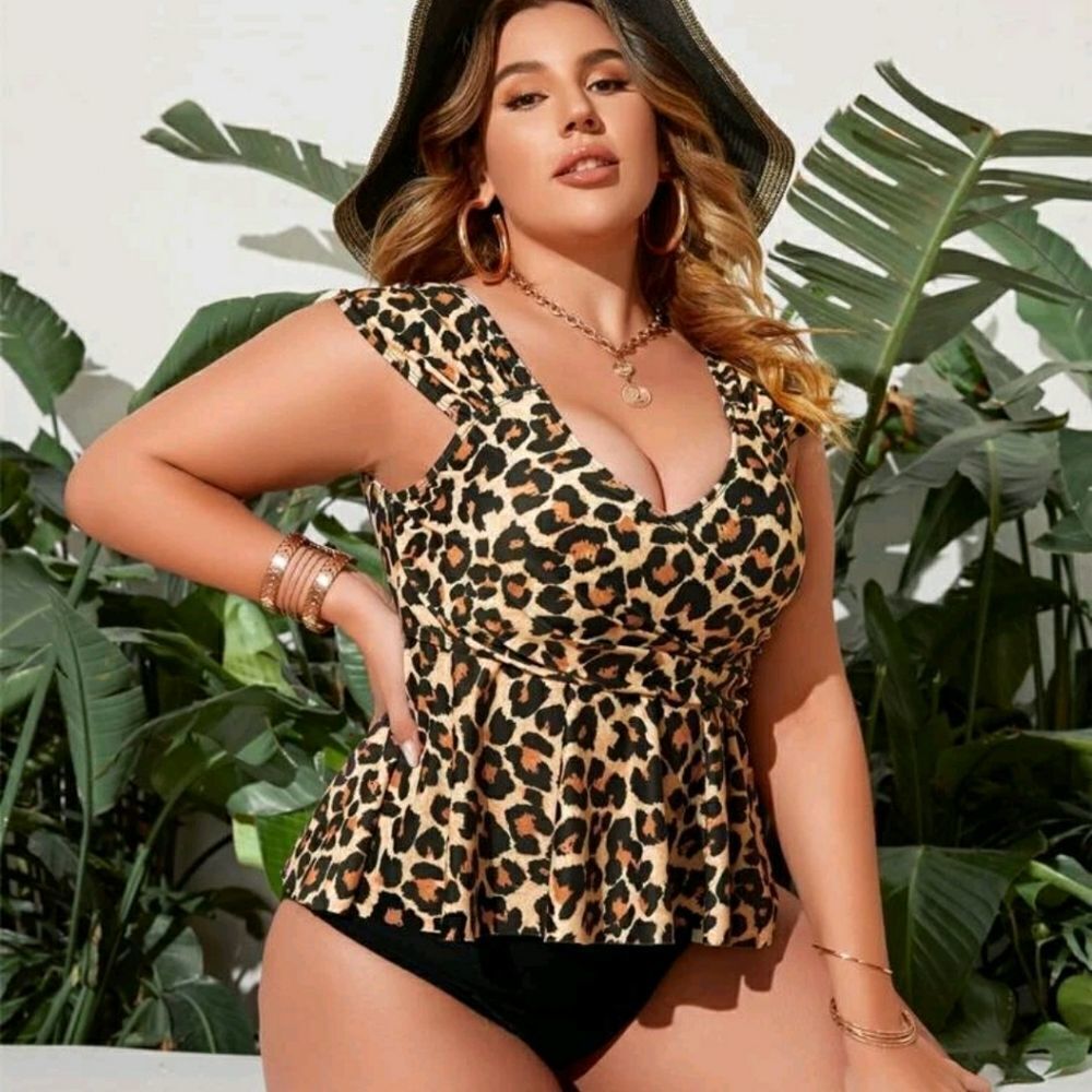 Plus Leopard Ruffle Hem High Waisted Bikini Swimsuit